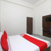 Отель OYO 12493 Heera Guest House, фото 22
