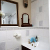 Отель Stockbridge Flat With Garden, фото 5