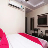 Отель OYO 16538 Shanti Palace, фото 14