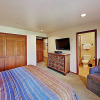 Отель Lodge-inspired Lakeside - Walk To Lifts! 3 Bedroom Townhouse, фото 5