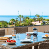 Отель Beach apartment with terrace and private parking, фото 10