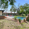 Отель Luxurious La Casa W/pool & Hot Tub, фото 17