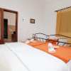 Отель Amazing Home in Okrug Donji With 5 Bedrooms, фото 8