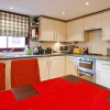 Отель Stylish 2BR Flat Central Oxford With Parking, фото 5