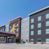 Отель La Quinta Inn & Suites by Wyndham Jackson/Cape Girardeau, фото 1