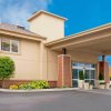 Отель Country Inn & Suites by Radisson, Rochester-Pittsford/Brighton, NY в Рочестере