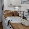 Отель Stunning 2BD in the Heart of Malmesbury, фото 12