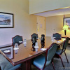 Отель Holiday Inn Express State College at Williamsburg Square, an IHG Hotel, фото 16