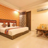 Отель LAXMI SUITES Near Delhi Airport, фото 9