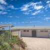 Отель Fleurieu Coastal Retreat Lot 150 Myponga Beach Road, фото 4