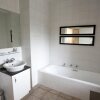 Отель Sandton Times Square Serviced Apartments, фото 10