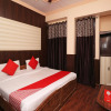 Отель OYO 8379 Hotel Kamal, фото 4