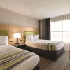 Отель Country Inn & Suites by Radisson, Petersburg, VA, фото 4