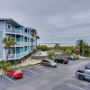Отель Breezy Tybee Island Condo - 100 Yards From Beach!, фото 1