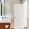 Отель Cozysuites 800 Tower 1BR w sky Pool gym 22, фото 9