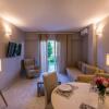 Отель Regalo Kariotes Flat 1, фото 12