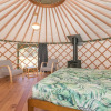 Отель Oasis, Wanaka Yurt Accommodation, фото 43