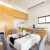 Отель Stylish Apartment with Cozy Vibes by Sea N Rent, фото 4