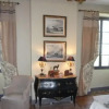 Отель Chambre dhôtes - Château Commarque, фото 6