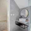 Отель Liiiving in Porto Luxury Beachfront Apartment VI, фото 11