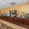 Отель Cobblestone Inn Suites Merrill, фото 26