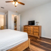 Отель Huge, Tastefully Furnished Condo With Wood Floors! 3bd/2ba at Vista Cay 3vc049, фото 3