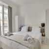 Отель Modern Apt 3bdr/3bath - Louvre Museum/Tuileries, фото 4
