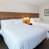 Отель Holiday Inn Express & Suites Fayetteville, an IHG Hotel, фото 5