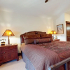 Отель Juniper Crest 24 Upscale Mountain Townhouse, Unbeatable Views, Private Jacuzzi, Walk to Lifts by Red, фото 13