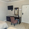 Отель Savoy Lodge With Breakfast Included - Standard Double Room 6, фото 16