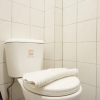 Отель RedDoorz Plus near Kawasan Sam Poo Kong Semarang, фото 13