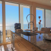 Отель Western Waves Dreamy Diamond Beach Condo - Mind-blowing Views Amenities, фото 13