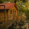 Отель Wooden Inn в Креэле