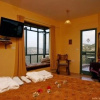 Отель Emerald Suite, фото 2