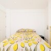 Отель 3-br Spacious Flat in Central London, фото 17
