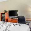 Отель Sleep Inn & Suites Airport, фото 5