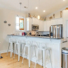 Отель Breezy Kure Beach Home - Walk to Pier & Ocean!, фото 15