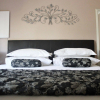 Отель 41 on Cedar Bed and Breakfast, фото 2