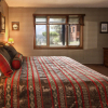 Отель Meadow Ridge Condos by Mammoth Slopes Lodging, фото 1