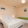 Отель Holiday house Sandra - with swimming pool Lumbarda, Island Korcula, фото 5