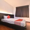Отель OYO 43960 Laksamana Executive & Boutique Hotel, фото 6