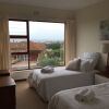 Отель Hermanus Heights Villa, фото 3