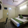 Отель OYO 15212 Hotel Seema, фото 3