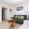 Отель Apartment La Marina, фото 1