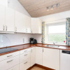 Отель 8 Person Holiday Home in Borkop, фото 3