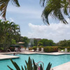 Отель Weston Townhouse Patio and Resort Style Amenities, фото 8
