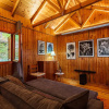 Отель Escape in the Forest, Cosy Chalet with Home Cinema, фото 17