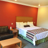 Отель The Miramar Inn & Suites, фото 3