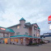 Отель Ramada Limited 100 Mile House, фото 1