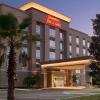 Отель Hampton Inn & Suites Deland в Деленде